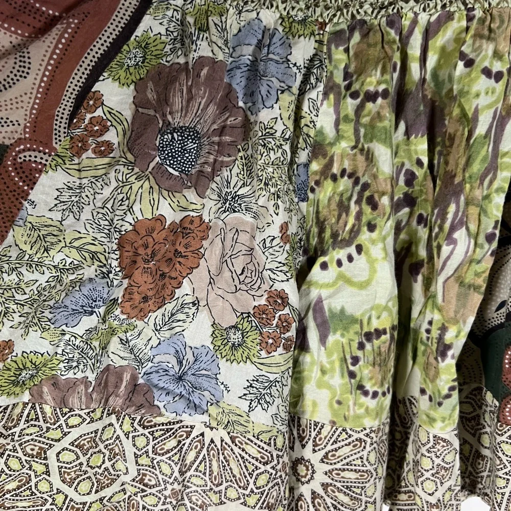 Daytrip Floral Boho Skirt Size S